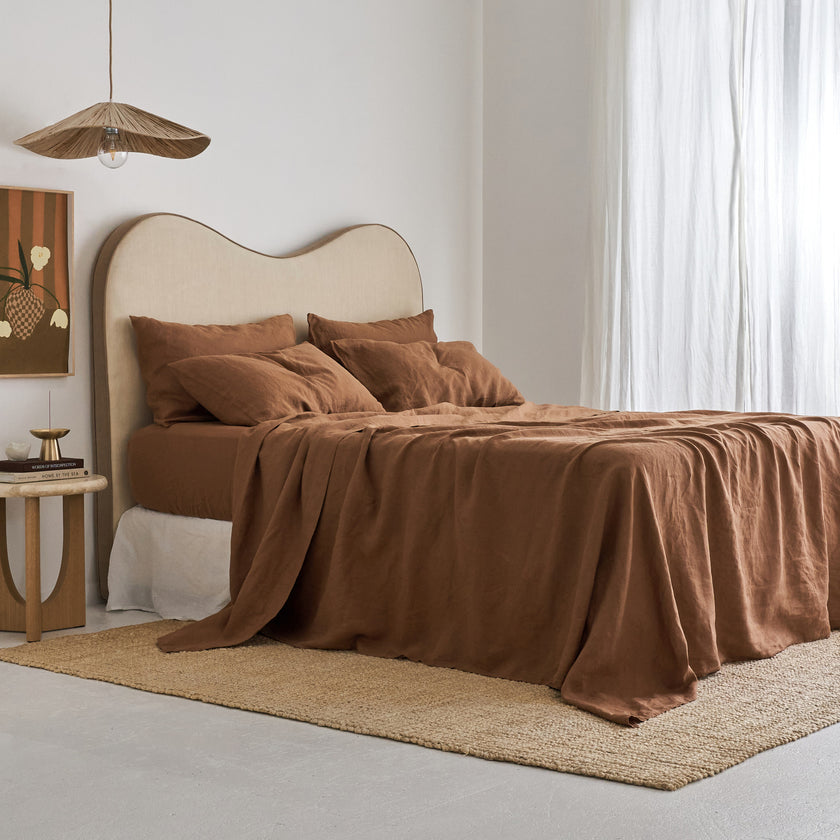 French Flax Linen Sheet Set in Hazelnut