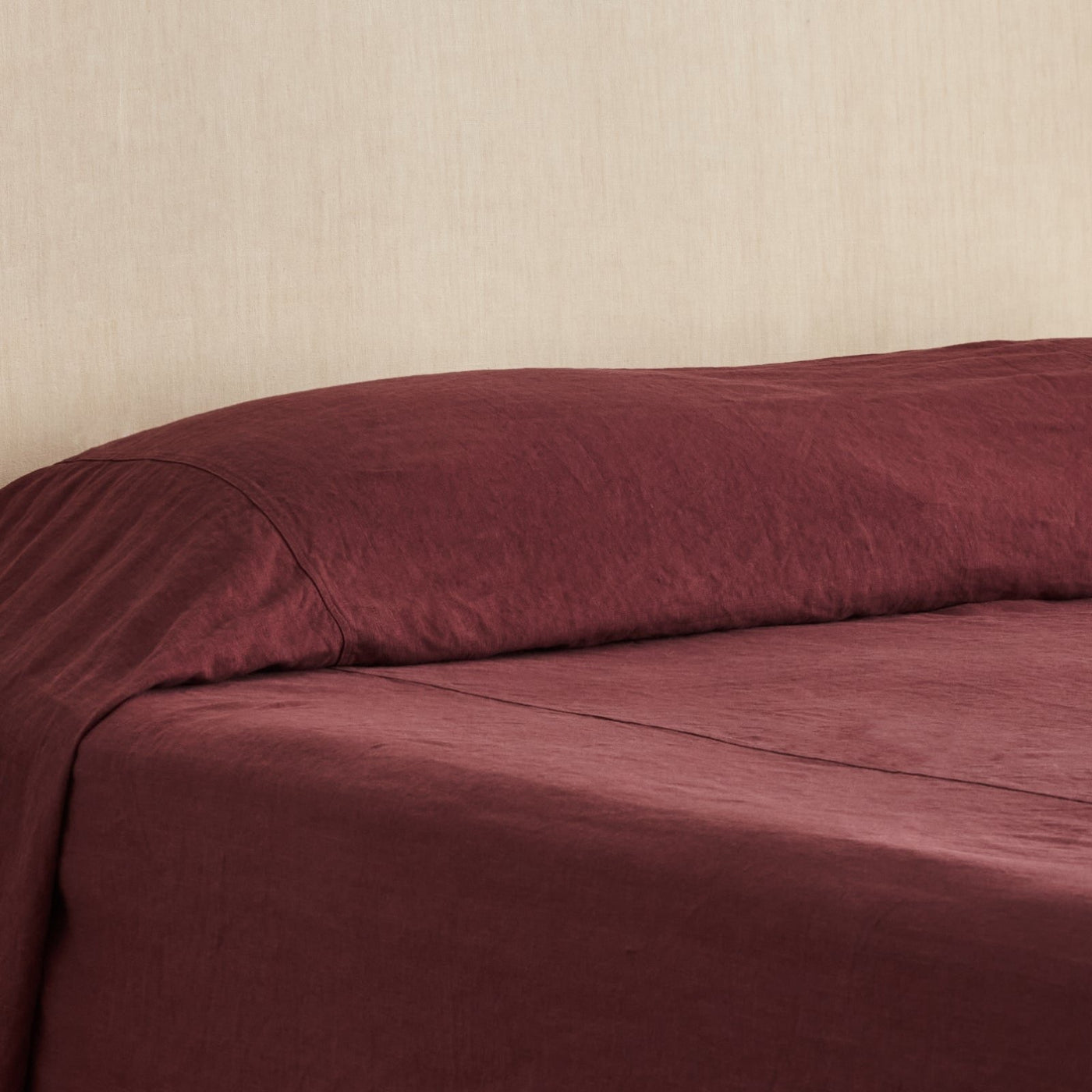 French Flax Linen Heavy Bed Cover in Cherrywood