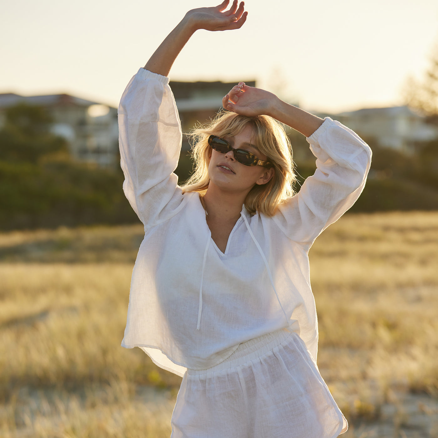 French Flax Linen The Artist Shirt in White